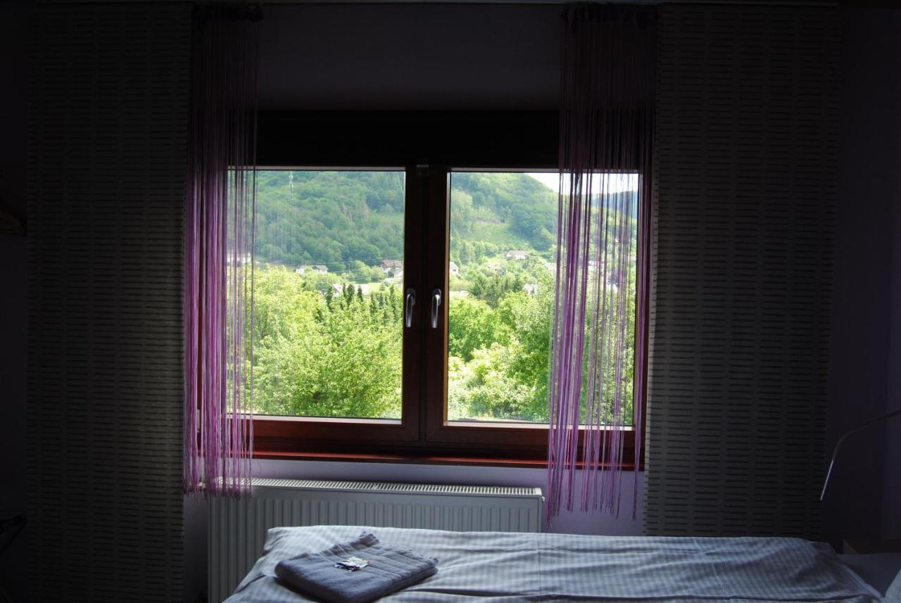 Hotel Hinter Den Spiegeln Heimbach Exteriér fotografie